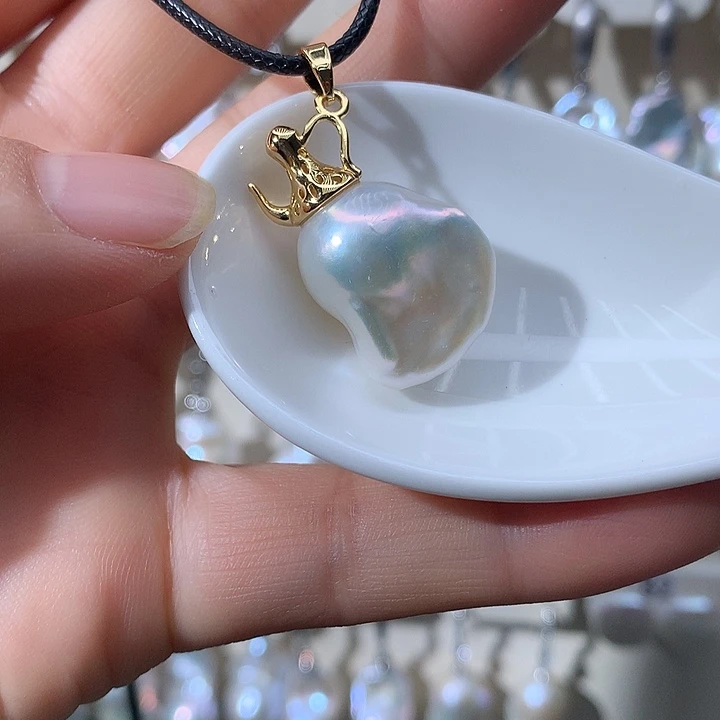 颈饰未镶嵌淡水珍珠