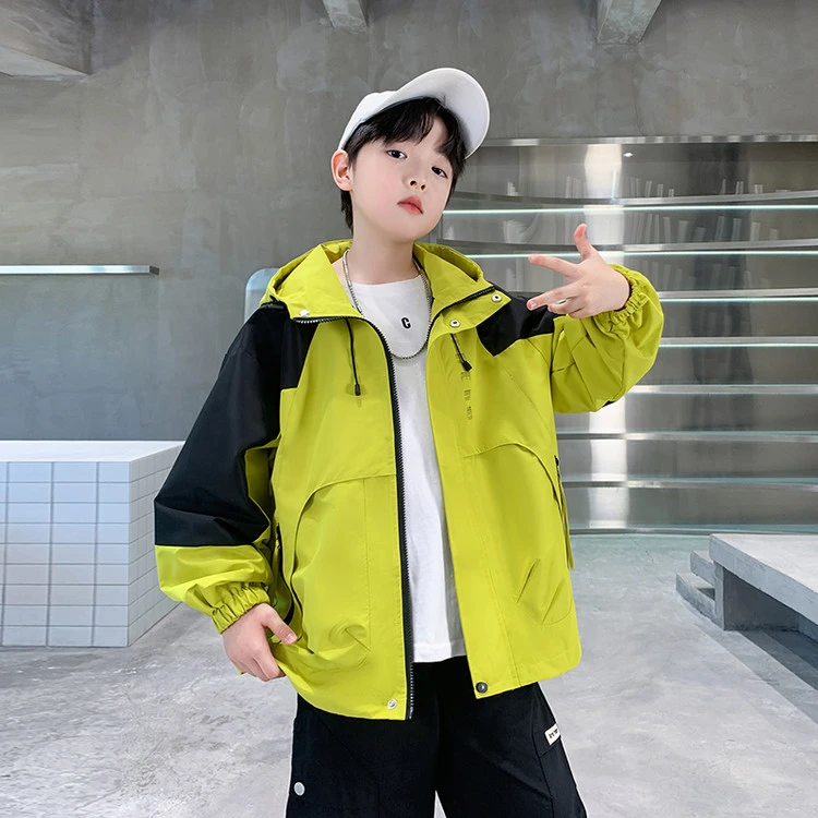 男童春秋装棒球服外套冲锋衣2025新款男孩大童秋季风衣儿童春秋款