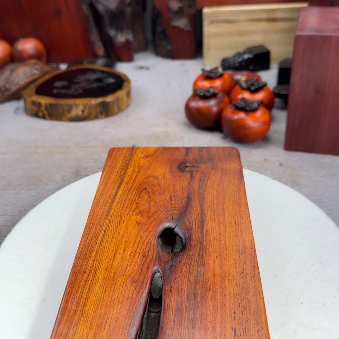 大果紫檀（缅甸花梨）背*