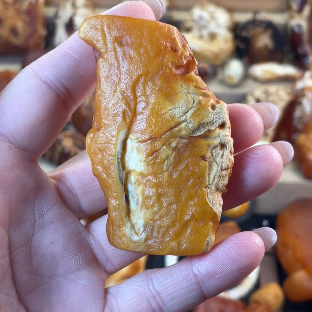 裸石琥珀未镶嵌天然蜜蜡全皮