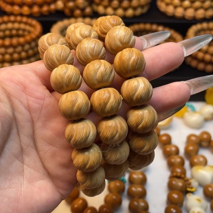 猴头核桃手串微瑕卷卷酥