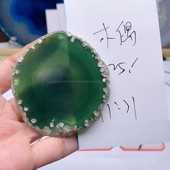 玛瑙/玉髓颈饰未镶嵌木*