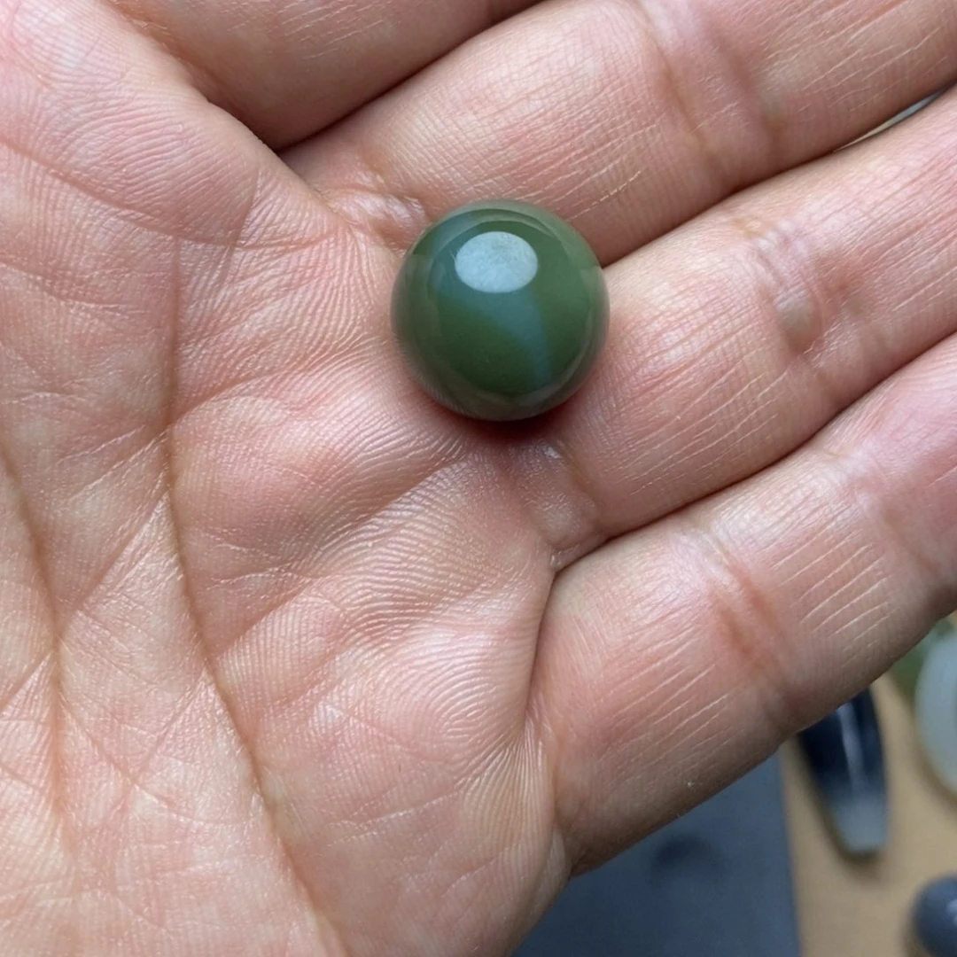 和田玉（糖玉）珠宝半成品未镶嵌