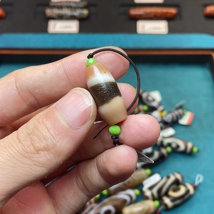 未镶嵌玛瑙/玉髓珠宝半成品