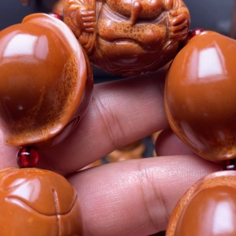 橄榄核手串/手链元宝富甲手持一条3.3左右