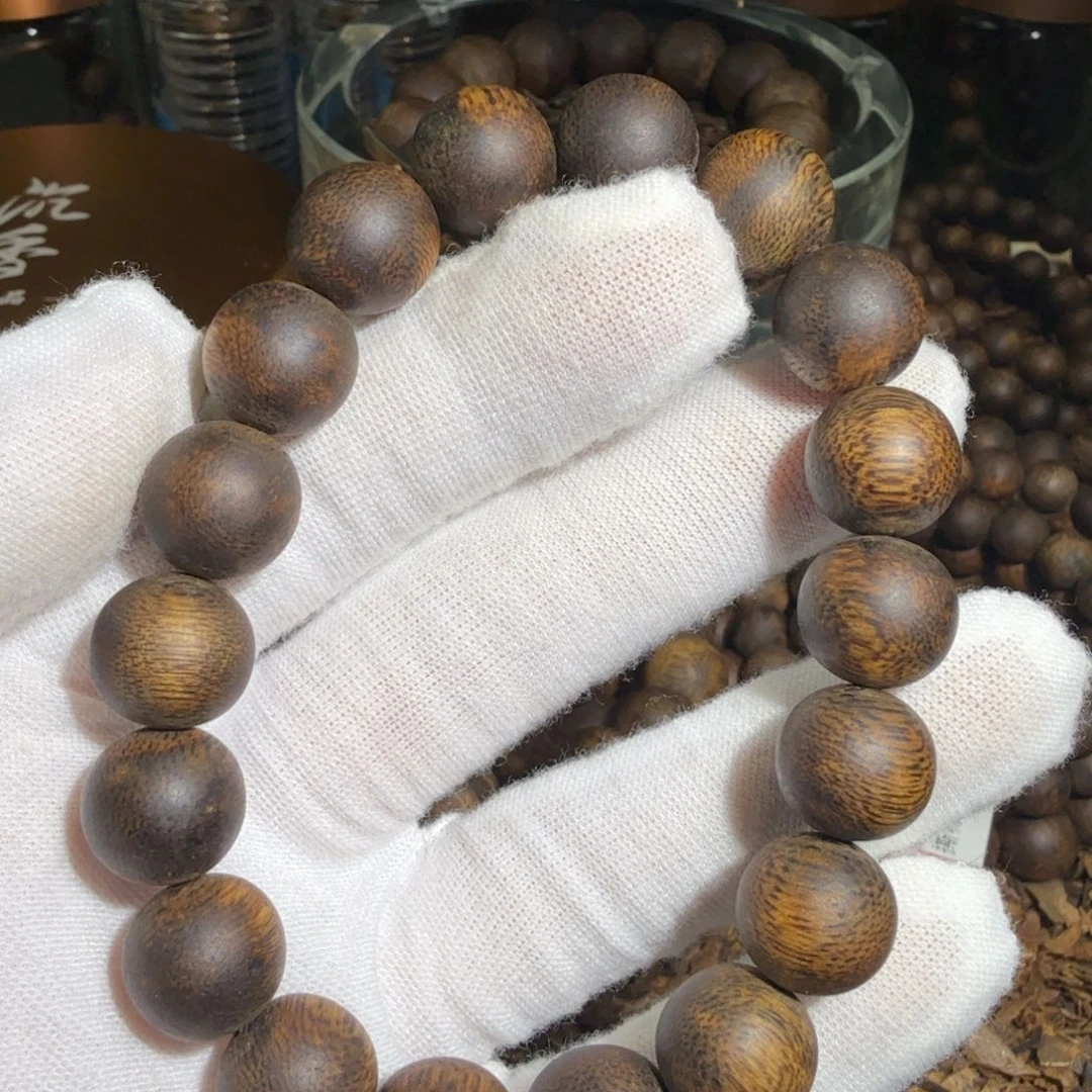 沉香手串沉水浮1.2-15g