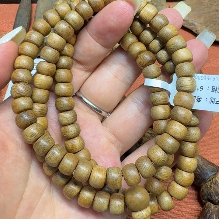 大叶紫檀（黑酸枝木类）