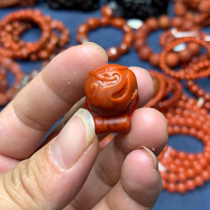 未镶嵌配饰南红玛瑙17+’m