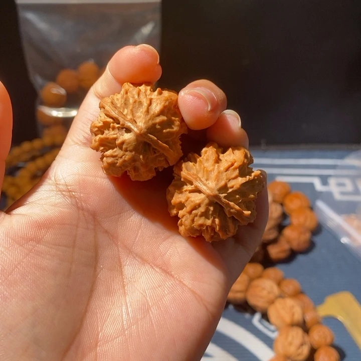 手串文玩核桃……42