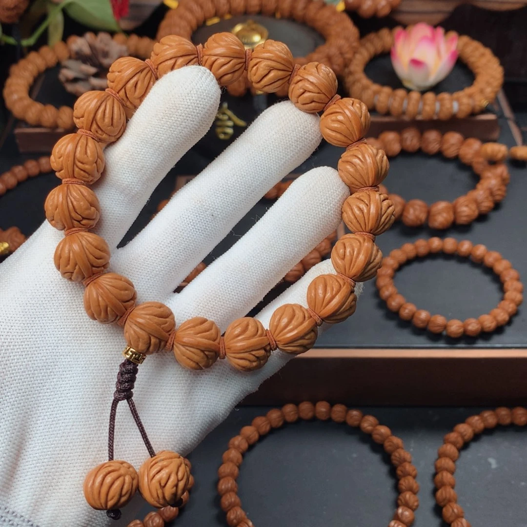 桃核吊坠16祥云手持