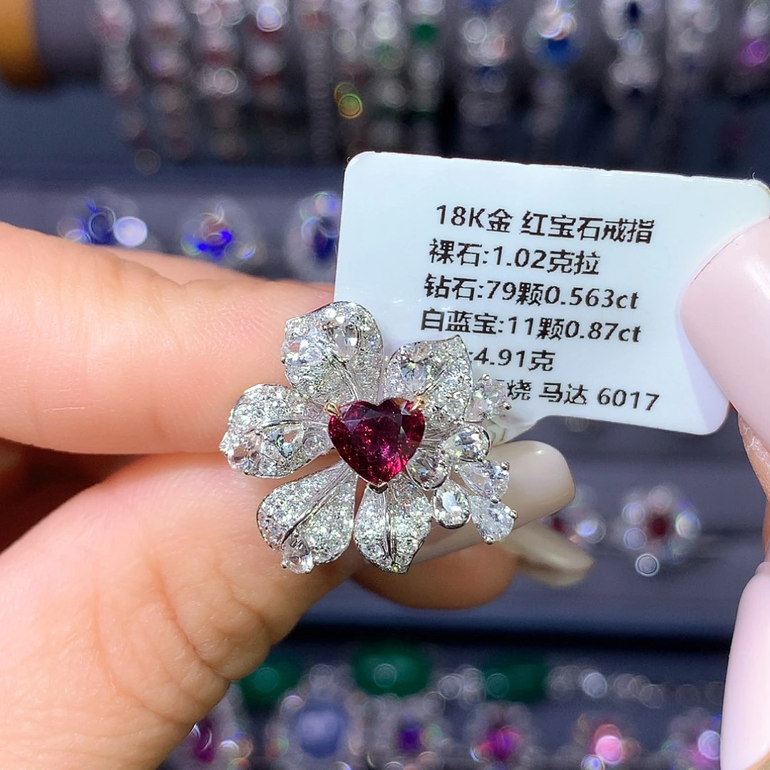 18K金镶嵌戒指红宝石1.02ct 无烧
