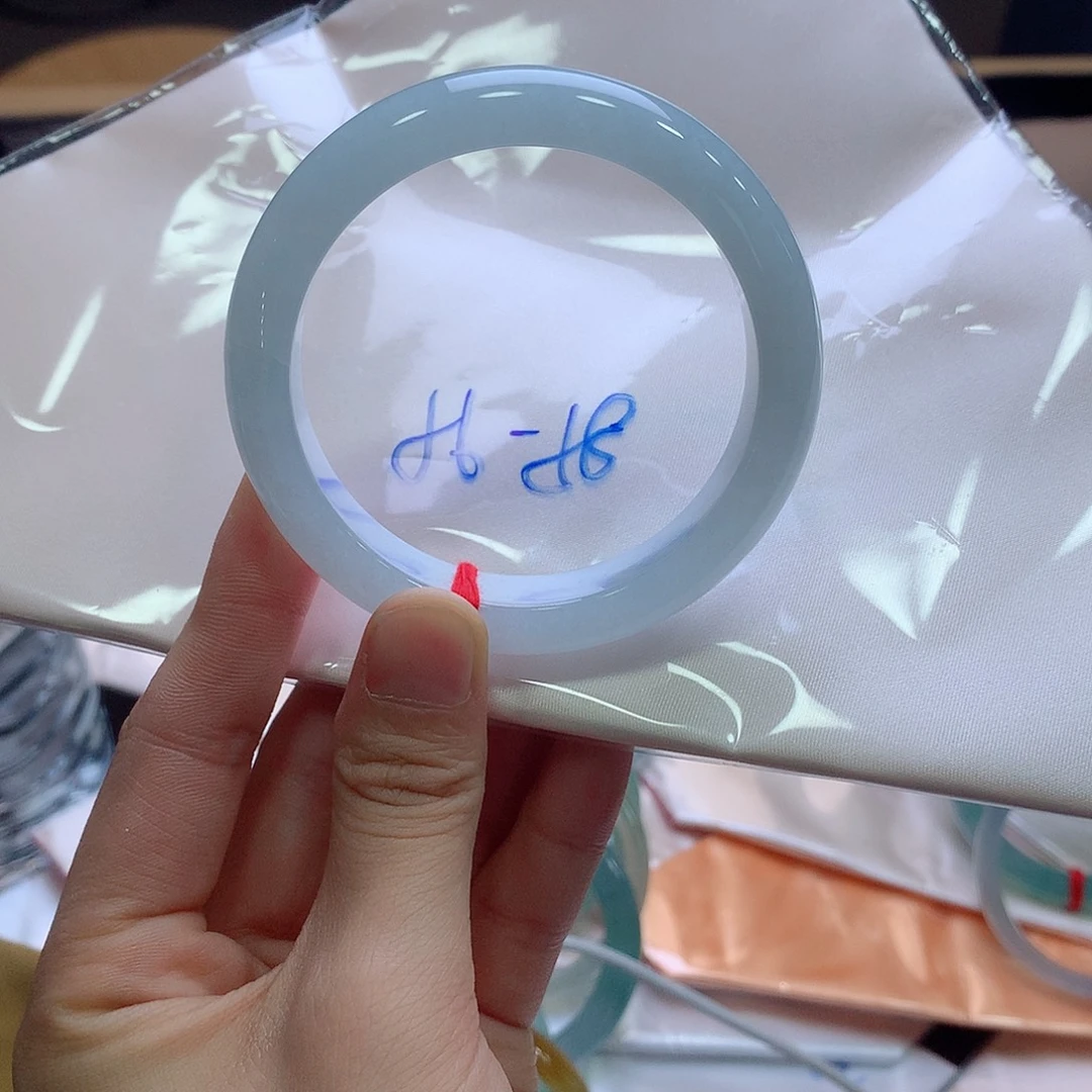 翡翠未镶嵌手镯翡翠