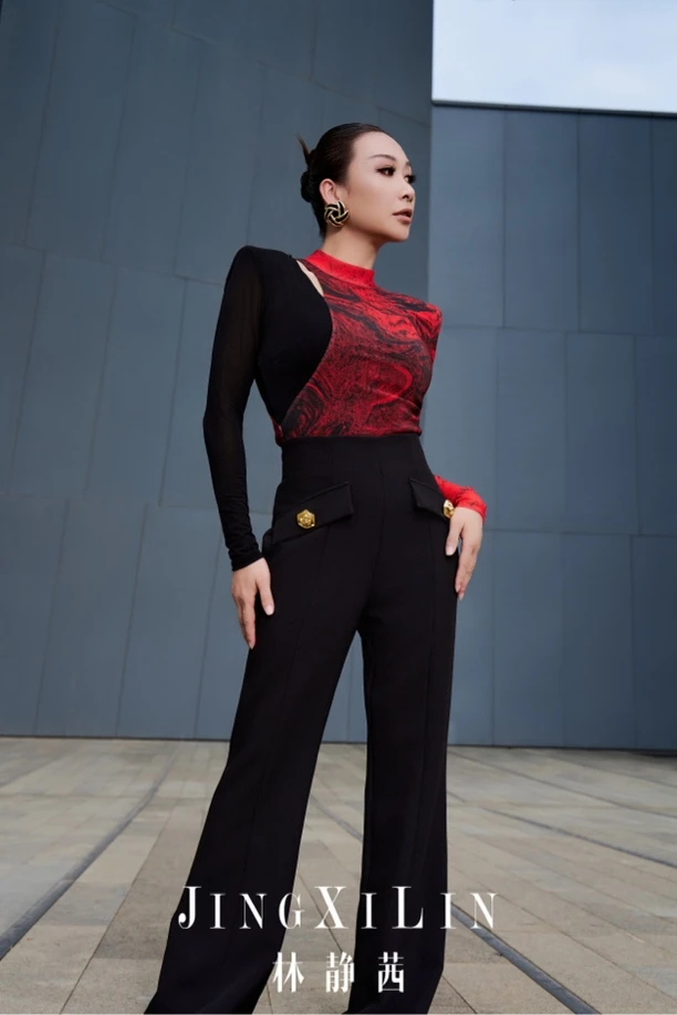 设计师款玫瑰金扣喇叭裤