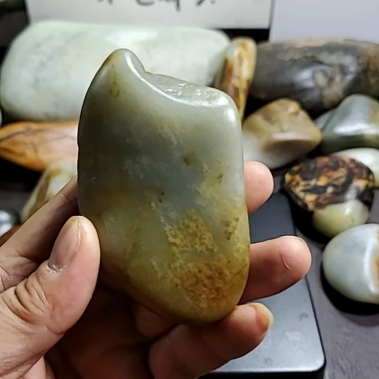 未镶嵌和田玉把件