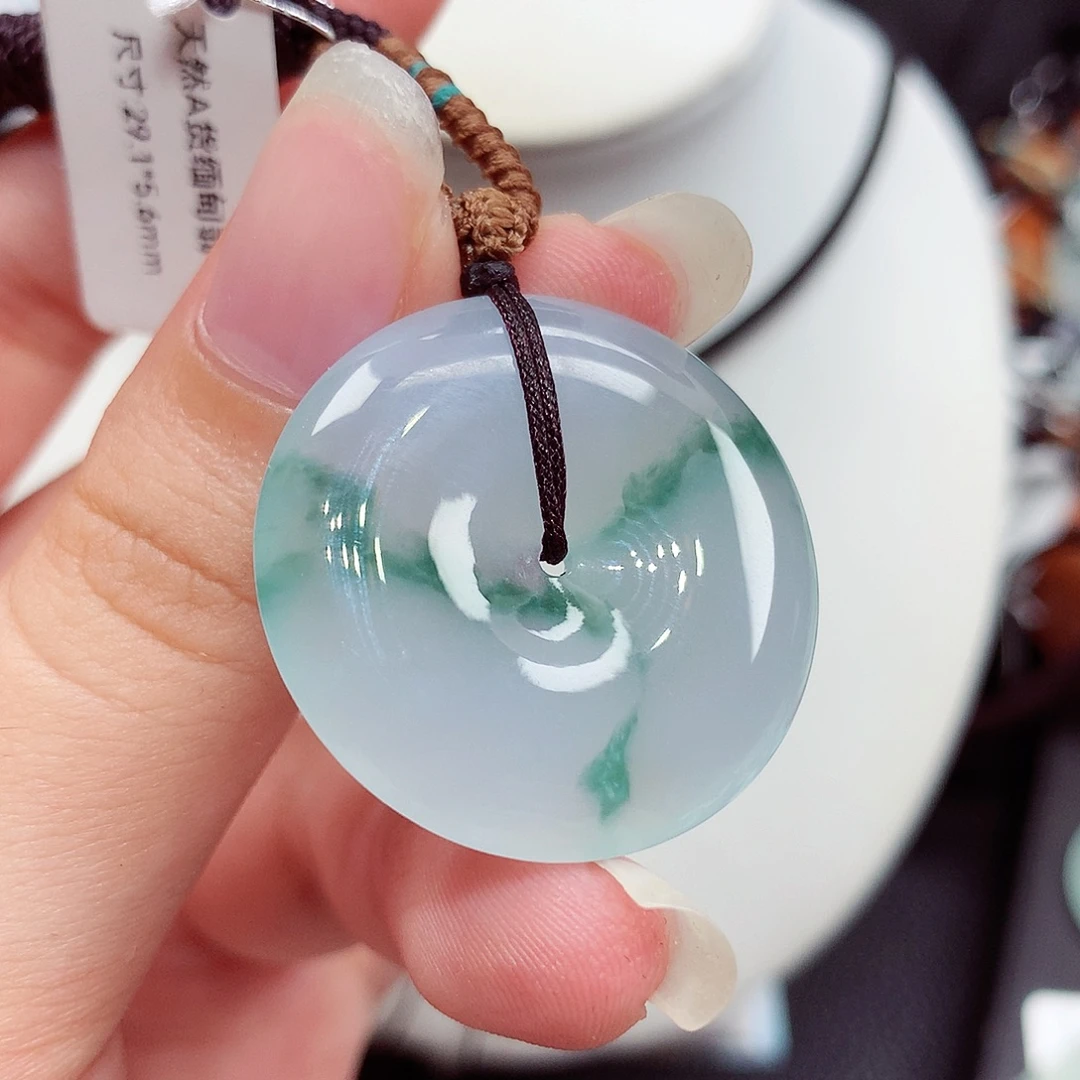 翡翠未镶嵌颈饰翡翠122，29.1/5.6