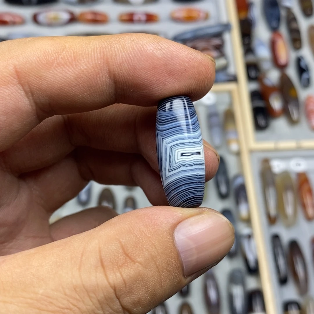 未镶嵌玛瑙/玉髓珠宝半成品