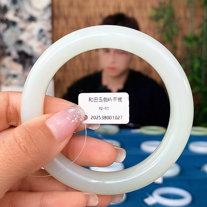 和田玉手镯未镶嵌1027
