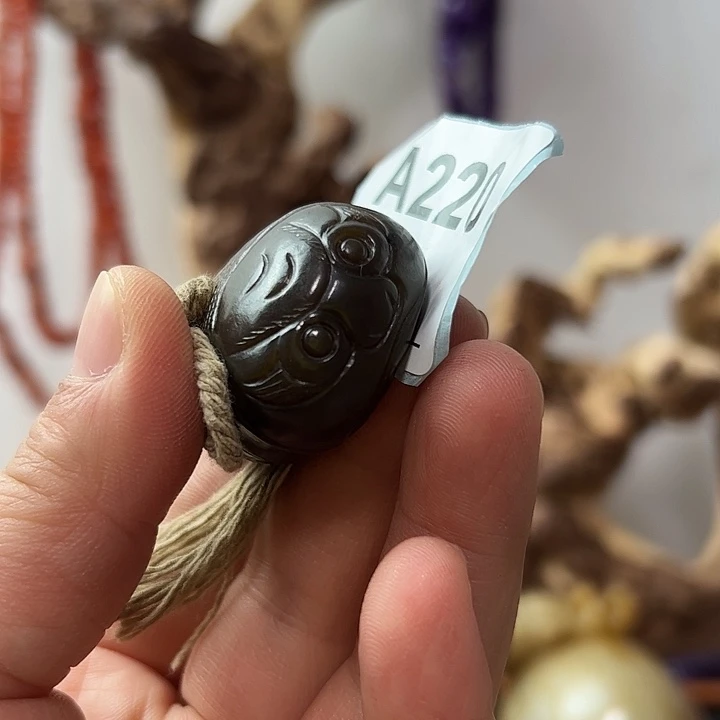 独***生和田玉（糖玉）未镶嵌颈饰