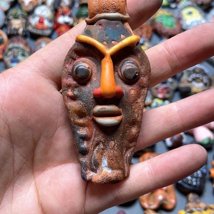 玻璃颈饰老娃款式