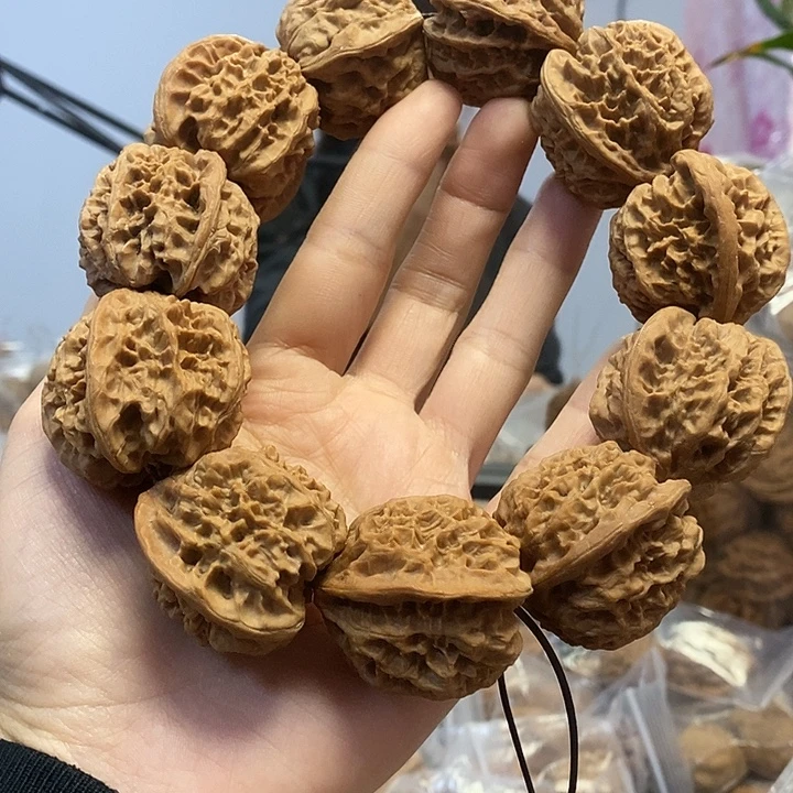 把件文玩核桃38野牛手持