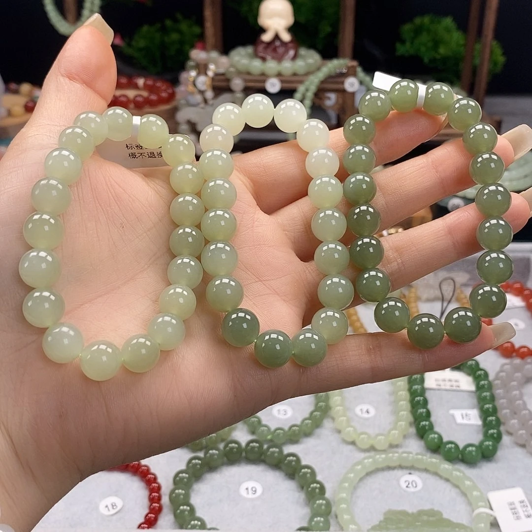 手链未镶嵌和田玉货中多样性发一