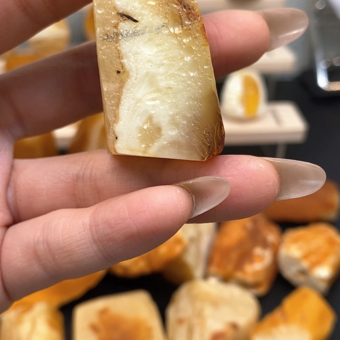定制琥珀未镶嵌财*天然蜜蜡原石加工不退不换
