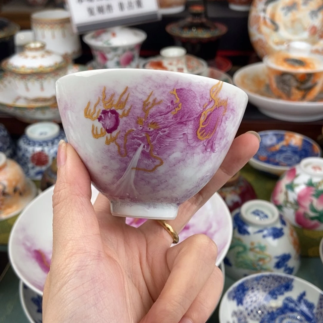 陶瓷的设计师是一个人