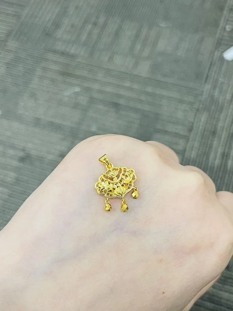足金999 好运连连锁包吊坠 2.45
