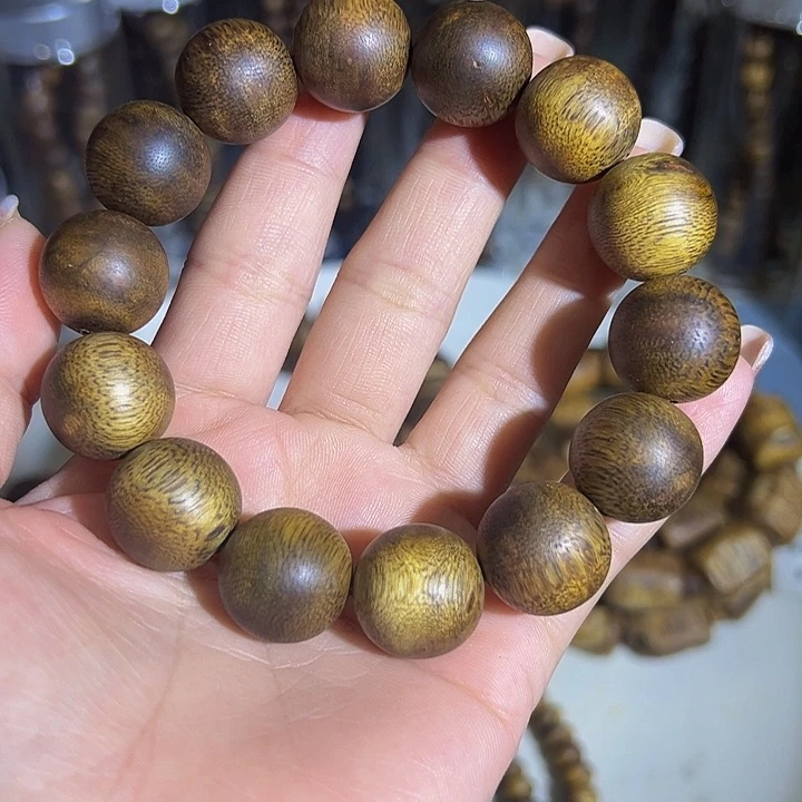 沉香手串治*者九九沉圆珠单圈乌身圆叶1.620