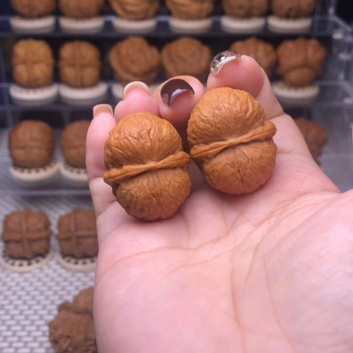 把件文玩核桃6号玲珑小元宝30尺