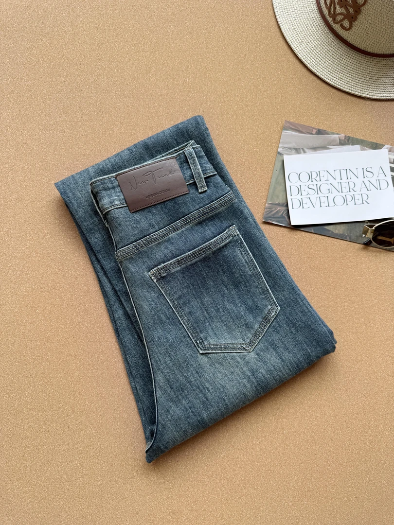 八面微弹窄版直筒裤百搭不紧身显瘦