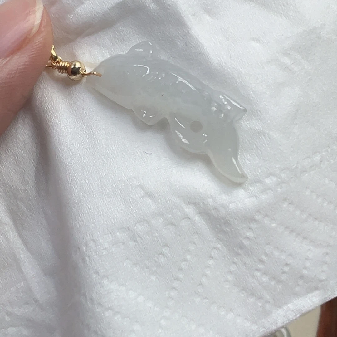 翡翠散珠翡翠锦鲤一条