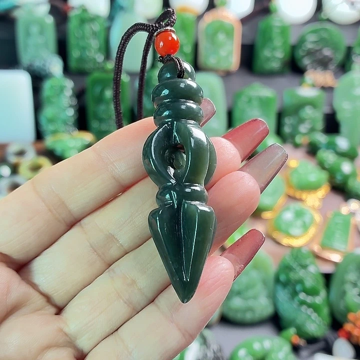 佳***儿和田玉未镶嵌挂件