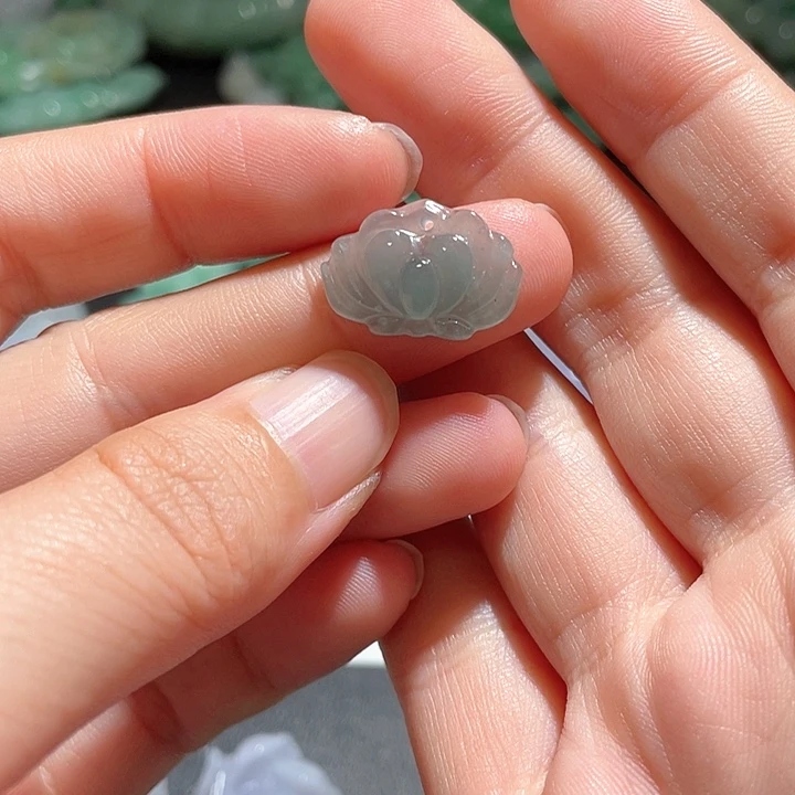 颈饰未镶嵌翡翠天