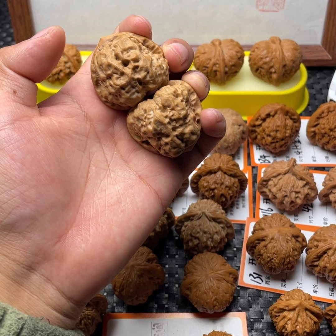 把件文玩核桃蛤蟆头39边肚同尺高尖