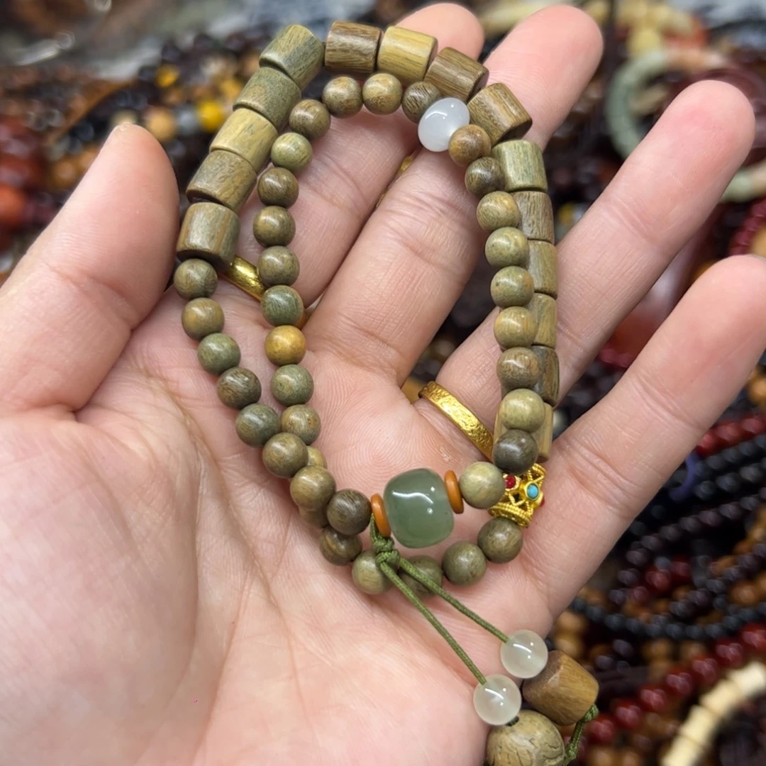 无事牌维腊木（绿檀）