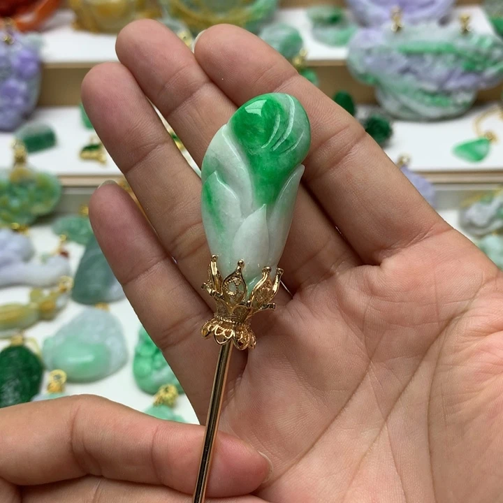 颈饰未镶嵌翡翠翡翠
