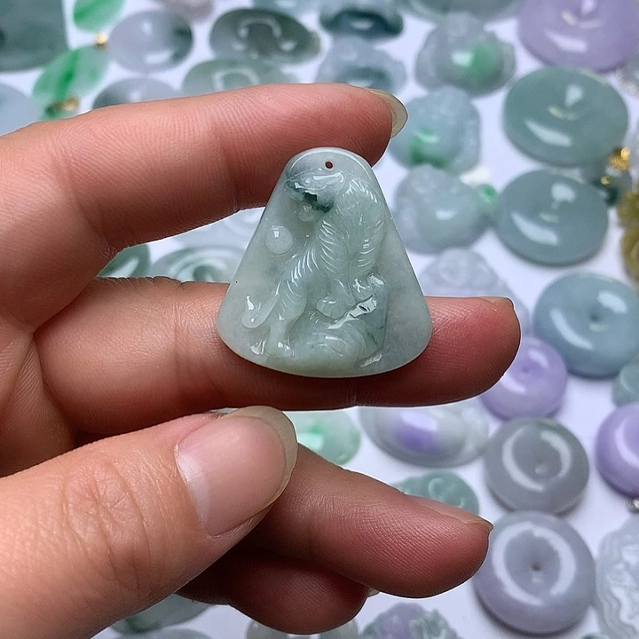 翡翠未镶嵌项圈天然翡翠