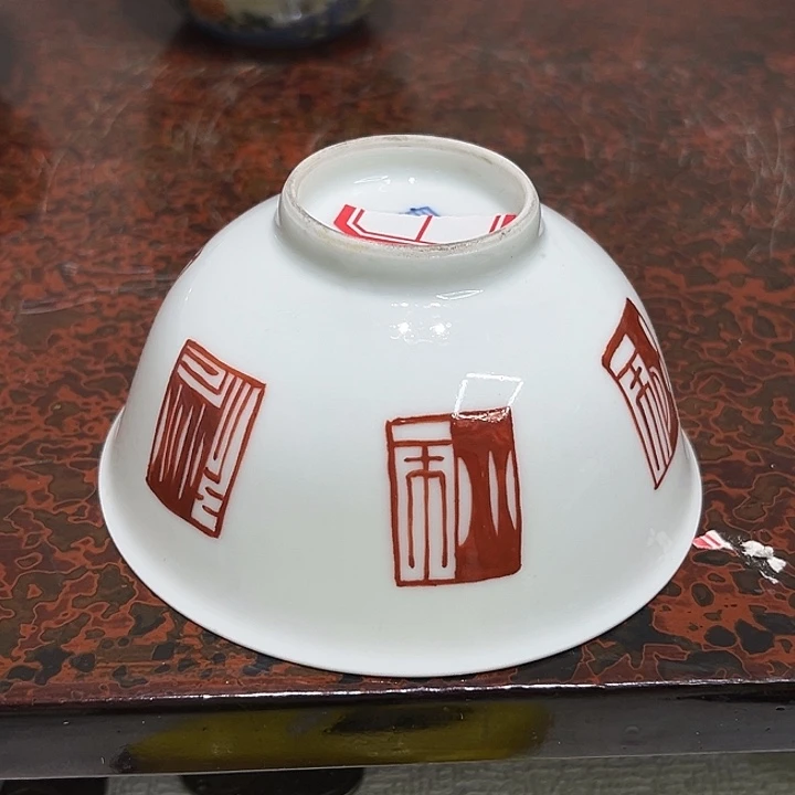 逛***4瓷片精美的陶瓷摆件……