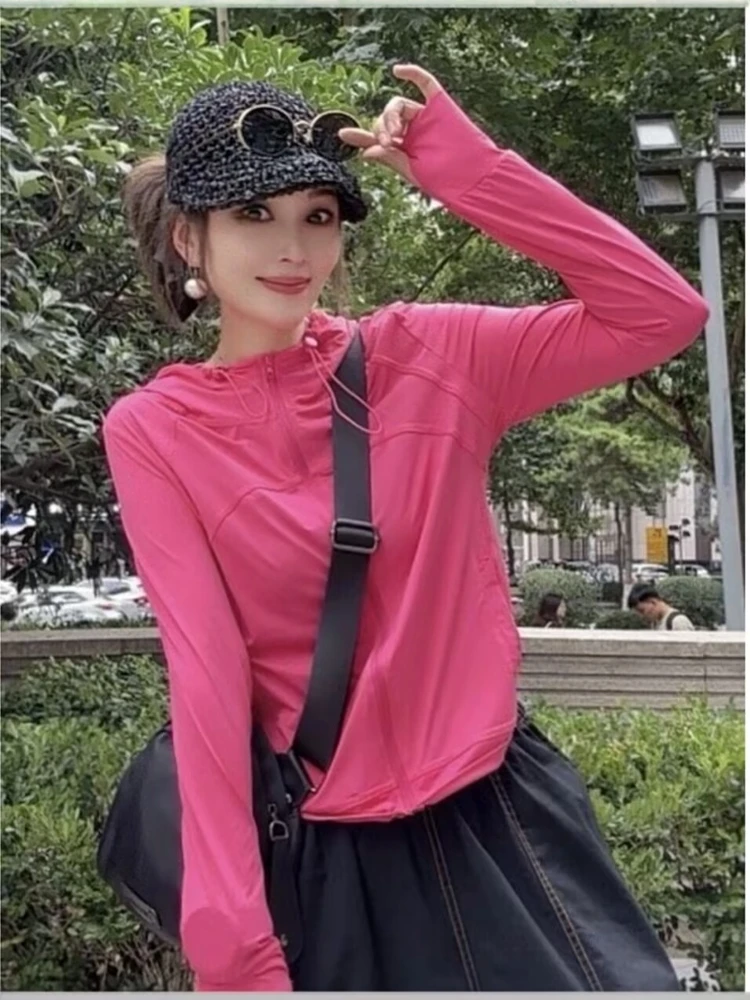 冰凉爽高弹连帽防晒衣女2024夏季新款时尚休闲户外旅游时尚短外套