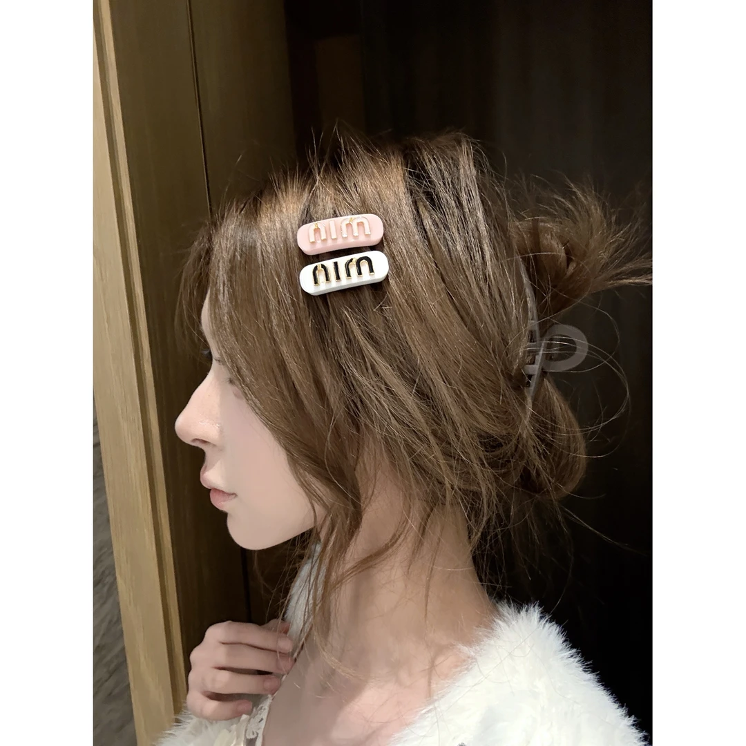 M轻奢时尚发夹AL968