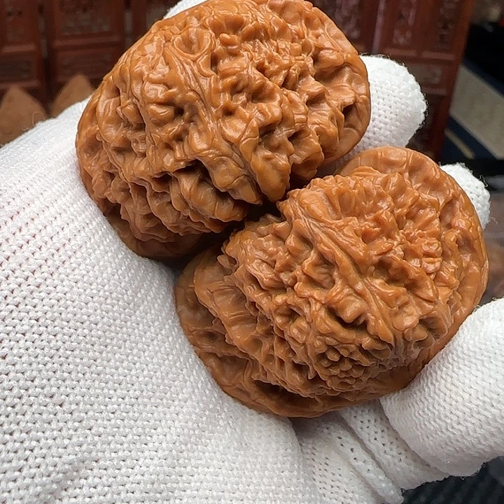 文玩核桃吊坠饼干南疆石44尺