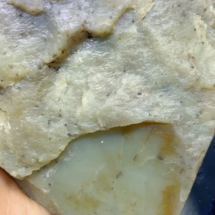 和田玉未镶嵌珠宝半成品