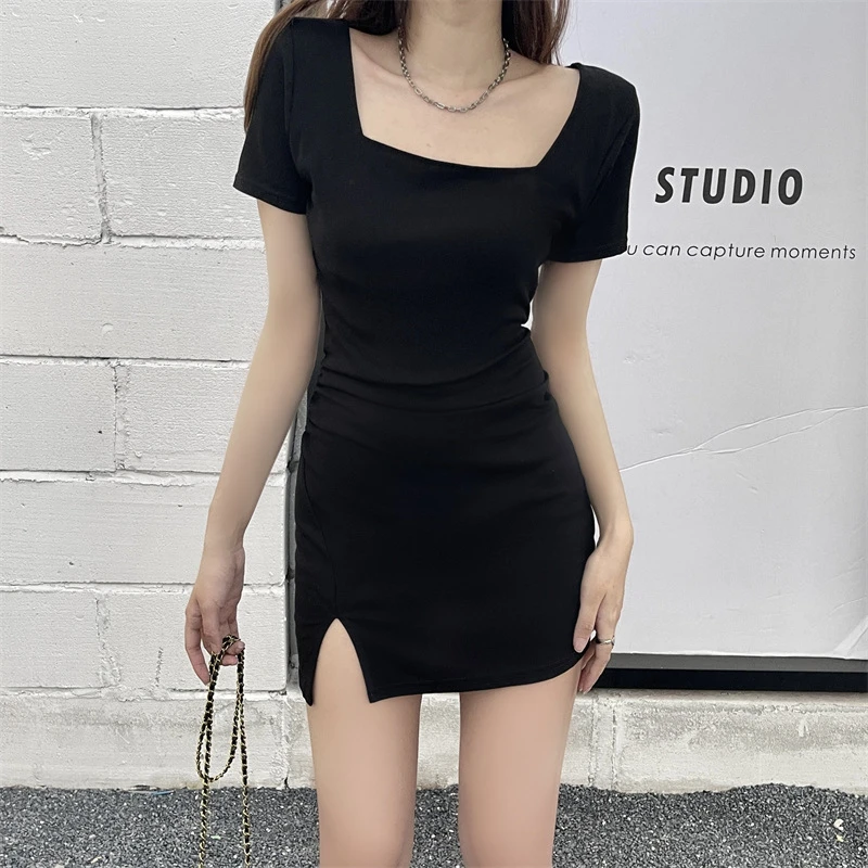 法式方领连衣裙女夏小众设计显瘦气质复古赫本风小黑裙小个子连衣
