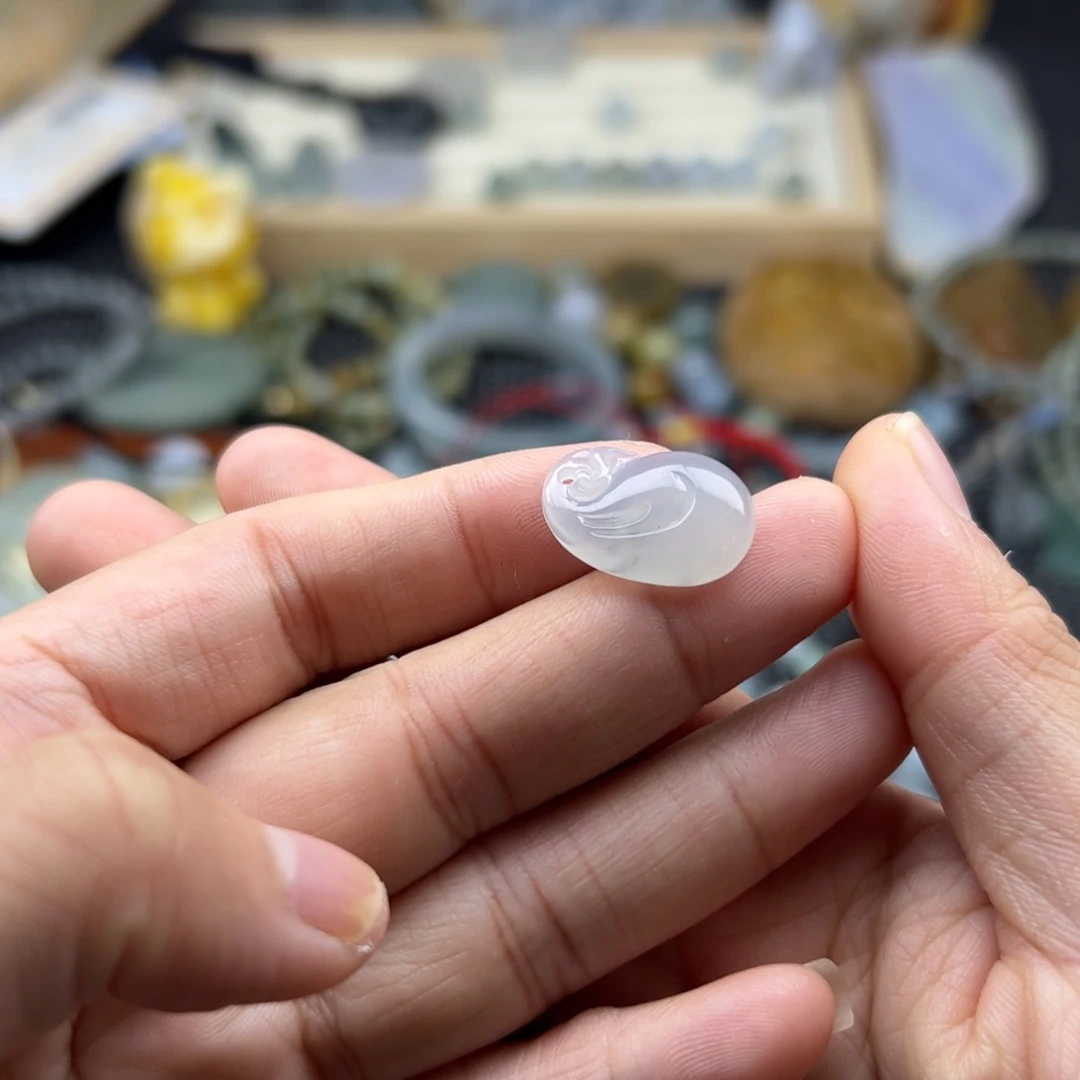 颈饰未镶嵌翡翠钱袋子