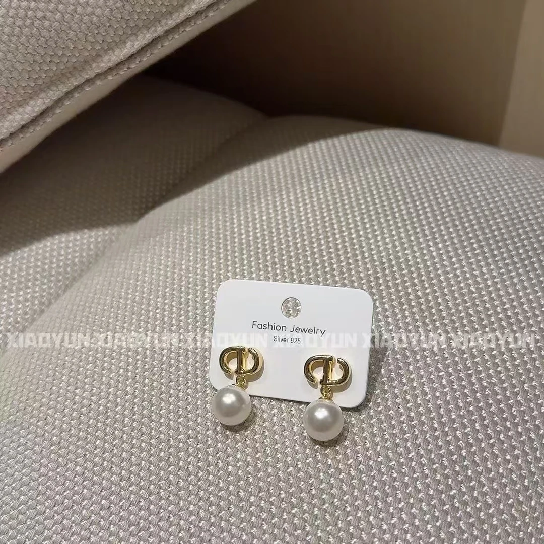 非金属仿珍珠耳饰 【法式轻奢耳钉】小允姐姐2025时尚气质耳钉