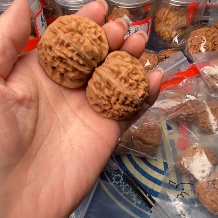 桃核吊坠四座楼42全品