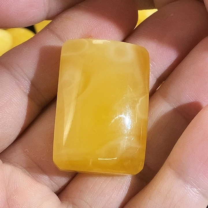 未镶嵌颈饰蜜蜡裸坠