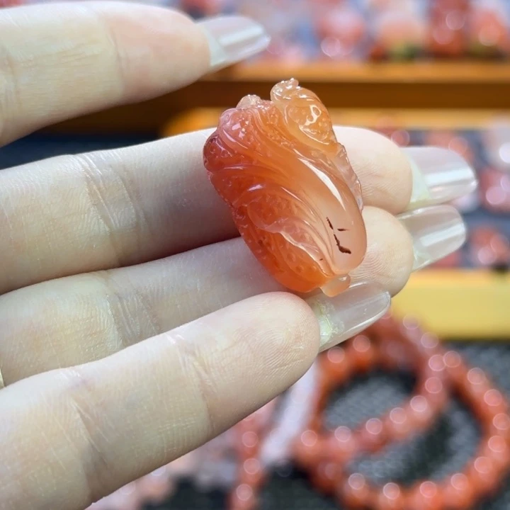 南红玛瑙未镶嵌珠宝半成品白菜