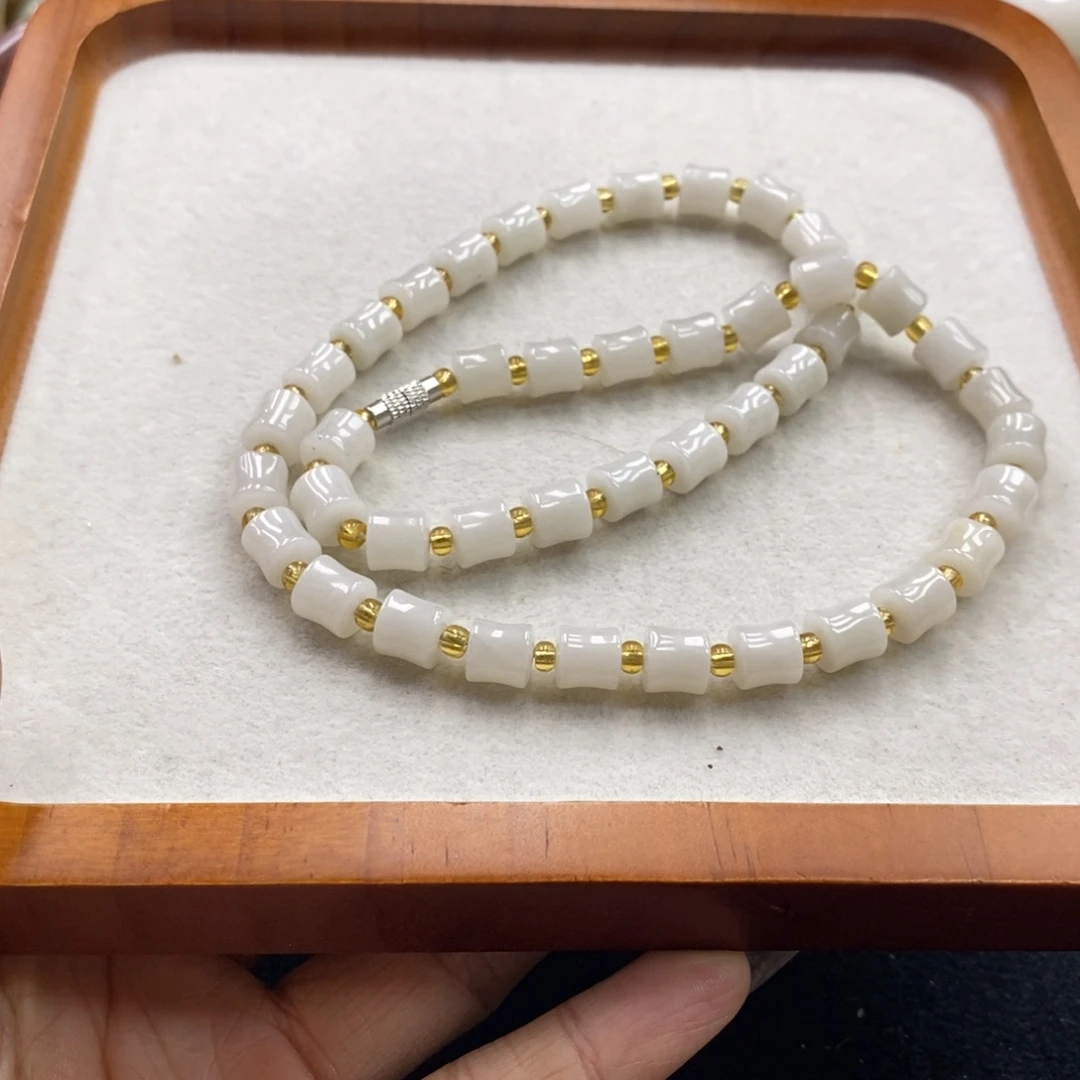 石英岩玉手镯未镶嵌